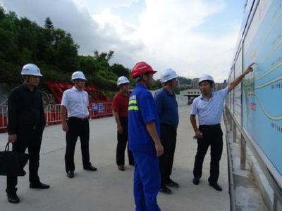 广东珠海市委考察隧道工程建设