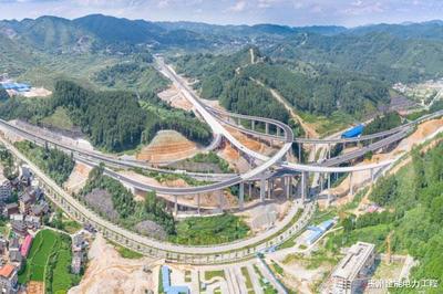 中国电建匠心筑路 助力“凯里环城”高速发展