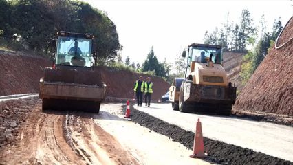 抢抓工期,新邵县雀太公路二期工程全力推进
