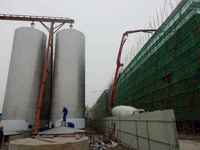 石库门公司年新增10万KL新型高品质黄酒技术改造配套项目(二期)后酵车间顺利通过主体结构验收